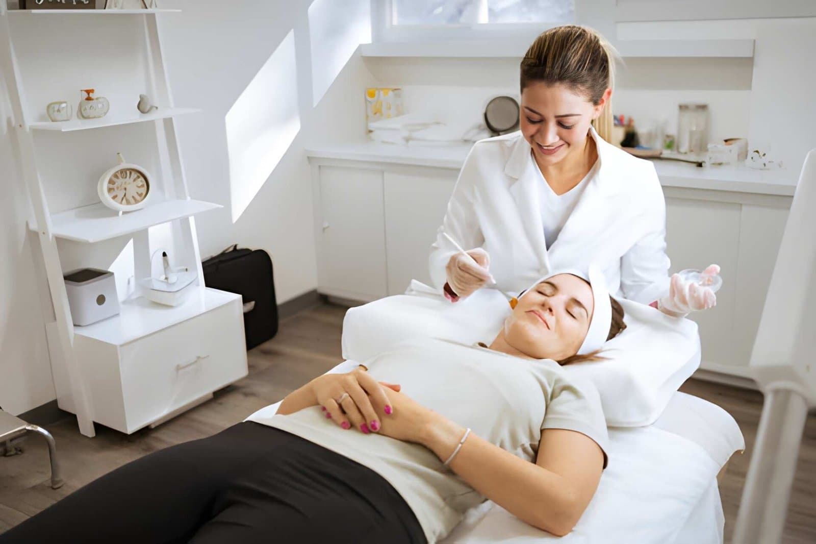 Beginner’s Guide to In-Clinic Skin Treatments